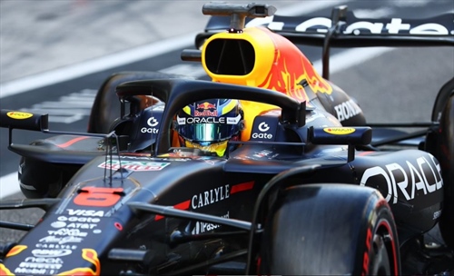 Red Bull chiude il 2025 e accelera verso il futuro: Hadjar e Iwasa protagonisti