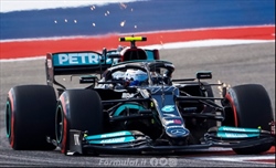 Red Bull e Ferrari promuovono le sospensioni Mercedes: Nulla di illegale. La McLaren...