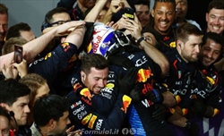 Red Bull fa 115 e supera la Williams. Ora nel mirino c’è la Mercedes - Red Bull fa 115 e supera la Williams. Ora nel mirino c’è la Mercedes