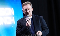 Red Bull, Horner ammette: «La vera RB19 sarà differente da quella presentata» - Red Bull, Horner ammette: «La vera RB19 sarà differente da quella presentata»