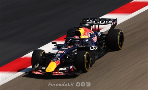 Red Bull in difficoltà, la RB22 è sovrappeso - Red Bull in difficoltà, la RB22 è sovrappeso
