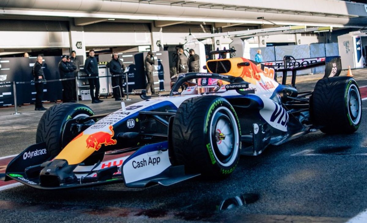 VCARB-03, test, Barcellona