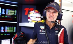 Red Bull, Marko è preoccupato: «Ferrari vicina. Newey verso l'Italia? Ci stanno provando» - Red Bull, Marko è preoccupato: «Ferrari vicina. Newey verso l'Italia? Ci stanno provando»