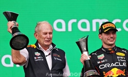Red Bull, Marko spiega la differenza tra le prestazioni di Perez e Verstappen: «Max è Max» - Red Bull, Marko spiega la differenza tra le prestazioni di Perez e Verstappen: «Max è Max»