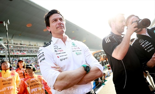 Red Bull: missione motore dal 2026, ma Wolff resta scettico - Red Bull, missione motore dal 2026