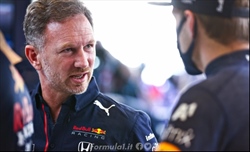Red Bull: per Mercedes non deve essere facile perdere contro una società di bibite energetiche - Red Bull: per Mercedes non deve essere facile perdere contro una società di bibite energetiche