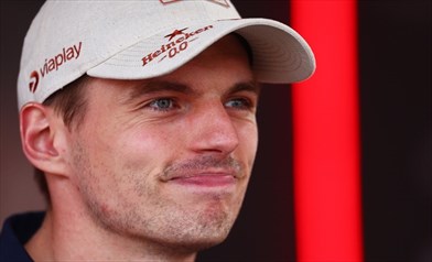 Red Bull, Verstappen: «Gara noiosa, giravo 4 secondi più lento. Leclerc? Felice per lui»