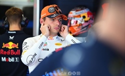 Red Bull, Verstappen non si sbottona: «Tutto nella norma»