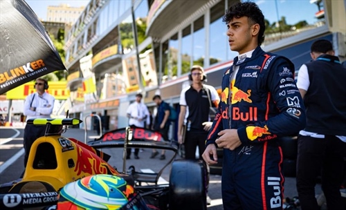 Red Bull, Verstappen rischia di saltare un GP: i possibili sostituti - Red Bull, Verstappen rischia di saltare un GP: i possibili sostituti
