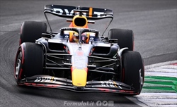 Red Bull, Verstappen: «Soddisfatto dal passo gara, le Ferrari non mi preoccupano» - Red Bull, Verstappen: soddisfatto dal passo gara, le Ferrari non mi preoccupano