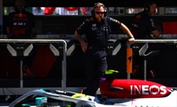 Red Bull vicina al record, Horner: «A Silverstone sarà difficile ripetersi. La Mercedes...»