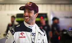 Ricciardo: «2023 come le montagne russe, ma non sono pronto a ritirarmi» - Ricciardo: «2023 come una montagna russa ma non sono ancora pronto a ritirarmi»