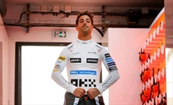 Ricciardo chiude all'Aston Martin, non sarà lui a sostituire Vettel: «So cosa farò» - Ricciardo chiude la porta all'Aston Martin, non sarà lui a sostituire Vettel: «So cosa farò»