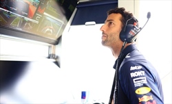 Ricciardo: «Conosco l'ambiente in Red Bull, mi aspettavo la chiamata di Helmut Marko» - Ricciardo: «Conosco l'ambiente in Red Bull, mi aspettavo la chiamata di Helmut Marko»