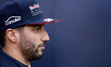 Ricciardo, peccato per l'ennesima penalità, in gara mi divertirò  - Ricciardo, peccato per l'ennesima penalità, in gara mi divertirò 