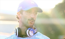 Ricciardo pensa al futuro: «Ho il fuoco dentro», ma il legame con la F1 lo spaventa più dell'IndyCar - Ricciardo pensa al futuro: «Ho il fuoco dentro», ma il legame con la F1 lo spaventa più dell'IndyCar