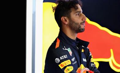 Ricciardo, siamo lenti sui rettilinei, il gap dalla Mercedes è troppo grande - Ricciardo, troppo lenti sui rettilinei, il gap dalla Mercedes è troppo grande