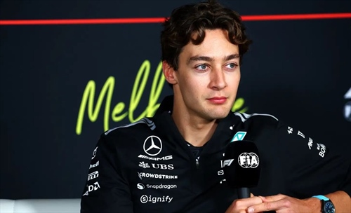 Russell cauto: «Mercedes migliorata, ma la stagione sarà dura»