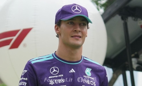 Russell contrariato da Mercedes, svelata la pianificazione interna sulle power unit
