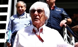 Russell e il giudizio di Ecclestone: «Ha talento ma non pensa alla gara come Hamilton» - Russell e il giudizio di Ecclestone: «Ha talento ma non pensa alla gara come Hamilton»