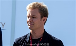 Russell, il consiglio di Rosberg: «Non può fare il bravo ragazzo»