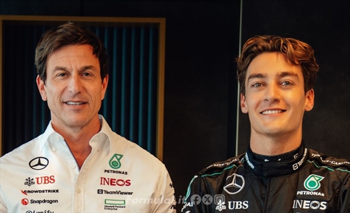 Russell-Mercedes: cambiare ora sarebbe folle e assolutamente poco intelligente - Russell-Mercedes: cambiare ora sarebbe folle e assolutamente poco intelligente