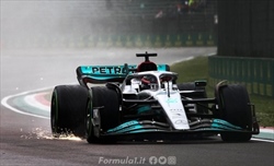 Russell penalizzato da un errore Mercedes, Wolff: Gestione brillante, Hamilton? Bloccato