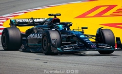 Russell preoccupato dopo i test gomme. Pirelli: «Devi cambiare il tuo stile di guida» - Russell preoccupato dopo i test gomme. Pirelli: «Devi cambiare il tuo stile di guida»