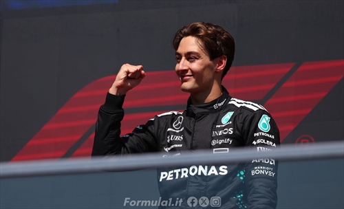 Russell rinvia, ma il futuro é già in corsa