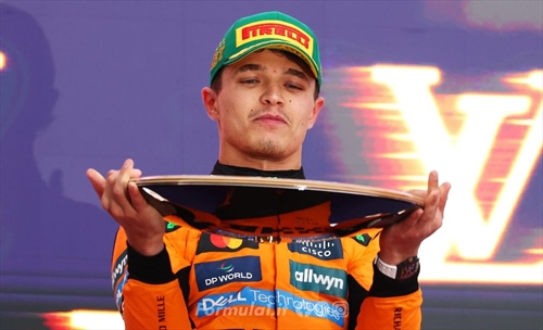 Russell spaventa tutti: «McLaren può già pensare al 2026». E sulla Red Bull ebbe ragione - Russell spaventa tutti: «McLaren può già pensare al 2026». E sulla Red Bull ebbe ragione