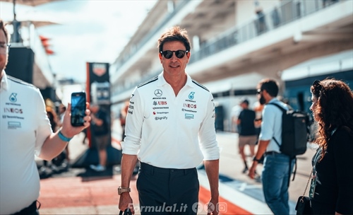 Russell vinse nel 2024 a Las Vegas, ma Wolff frena: «Replicare sarà difficile» - Russell vinse nel 2024, ma Wolff frena: «Replicare sarà difficile»