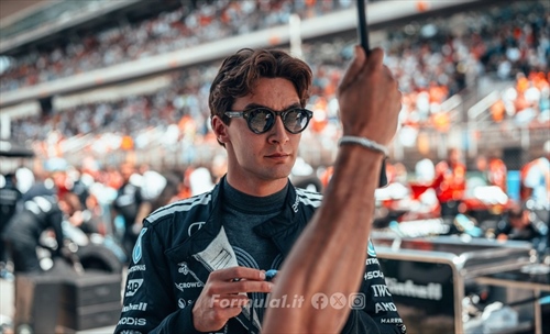 Russell vorrebbe emulare Schumacher: «Michael impiegò cinque anni per vincere in Ferrari» - Russell vuole emulare Schumacher: «Michael impiegò cinque anni per vincere in Ferrari»