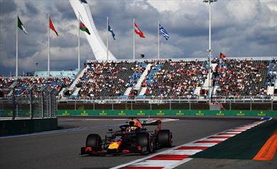 Russia: Verstappen partirà nono dopo aver chiuso quarto, disastro Albon - Russia: Verstappen partirà nono dopo aver chiuso quarto, disastro Albon