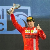 Sainz: Di Max ammiro il coraggio, Lewis in difficoltà sul podio. La F1 non diventi come il calcio.. - Sainz 1