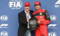 Sainz: «Il giro non mi era sembrato nulla di speciale, pole sorprendente» - Sainz