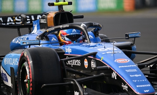 Sainz: «Siamo lontani ma vogliamo la zona punti» e avvisa Colapinto - Sainz