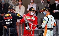 Sainz: Positivo il primo anno alla Ferrari, sono pronto per il 2022. Abu Dhabi? Spero in un podio - Sainz