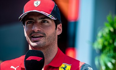 Sainz: «Binotto è un ottimo leader. Quest'anno la Ferrari sta facendo un lavoro pazzesco» - Sainz: Binotto è un ottimo leader. Mondiale? Mi sento pronto, tutto è possibile