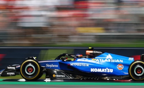 Sainz chiede più coerenza in F1: «Il commissario deve essere lo stesso in ogni gara» - Sainz chiede più coerenza in F1: «Il commissario deve essere lo stesso in ogni gara»