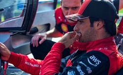 Sainz: «Vi spiego le difficoltà di inizio anno. Silverstone? Nessuna sensazione particolare» - Sainz: «Difficoltà di inizio anno? Ecco la verità. A Silverstone nessuna sensazione particolare»