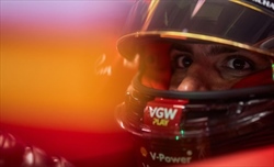 Sainz: «Dovevamo attaccare, non rimango dietro tutta la vita. Leclerc non capisco di cosa si lamenti»