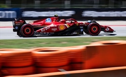 Sainz: «Mica rimarrò dietro tutta la vita. Leclerc? Non capisco di cosa si lamenti» - Sainz: «Dovevamo attaccare, non rimango dietro tutta la vita. Leclerc non capisco di cosa si lamenti»