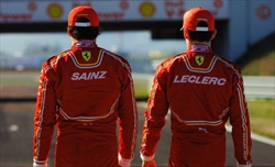 Sainz è più completo di Leclerc? Villeneuve: «Il talento non basta» - Sainz è più completo di Leclerc? Villeneuve: «Il talento non basta»