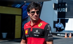 Sainz: «Ero da podio, ma era difficile gestire le gomme. Senza penalità potevo vincere» - Sainz: «Ero da podio, ma era difficile gestire le gomme. Senza penalità potevo vincere»