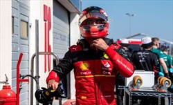 Sainz: «Ero da podio, ma era difficile gestire le gomme. Senza penalità potevo vincere» - Sainz: «Ero da podio, ma era difficile gestire le gomme. Senza penalità potevo vincere»