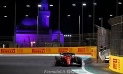 Sainz: La Ferrari in Australia può fare un buon lavoro, nonostante la Red Bull parta favorita - Sainz: La Ferrari in Australia può fare un buon lavoro, nonostante la Red Bull parta favorita