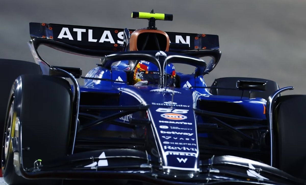 Sainz, lo sfogo sul 2026: «Il mio adattamento in Williams? È carta straccia»