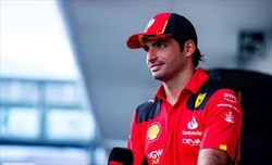 La provocazione di Sainz: «Dovremmo correre una volta l'anno a Macao sulle F3» - Sainz ne è sicuro: «La Formula 1 dovrebbe correre a Macau. Lì è tutto diverso»