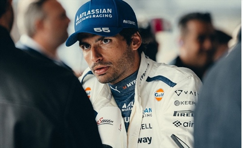 Sainz racconta le difficoltà della Williams: «Noi piloti sopperiamo alle mancanze»