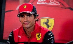Sainz senior: «Carlos si sente bene. Speriamo si riprenda in tempo per l'Australia» - Sainz Snr: «Carlos si sente bene. Speriamo si riprenda in tempo per l'Australia»